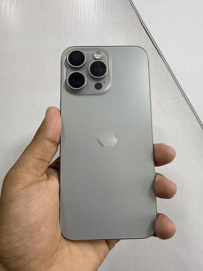 Apple iPhone 15 Pro Max