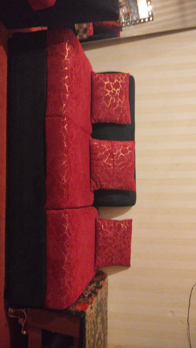 L Shape Sofa 0