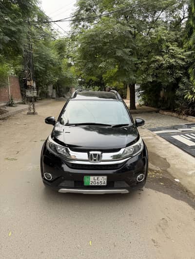Honda BR-V S full option