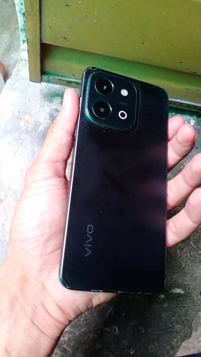 Vivo Y28