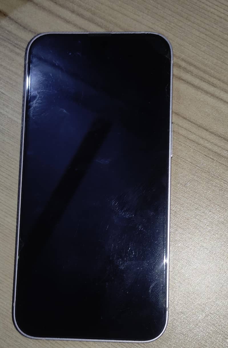 Apple iPhone 13 1