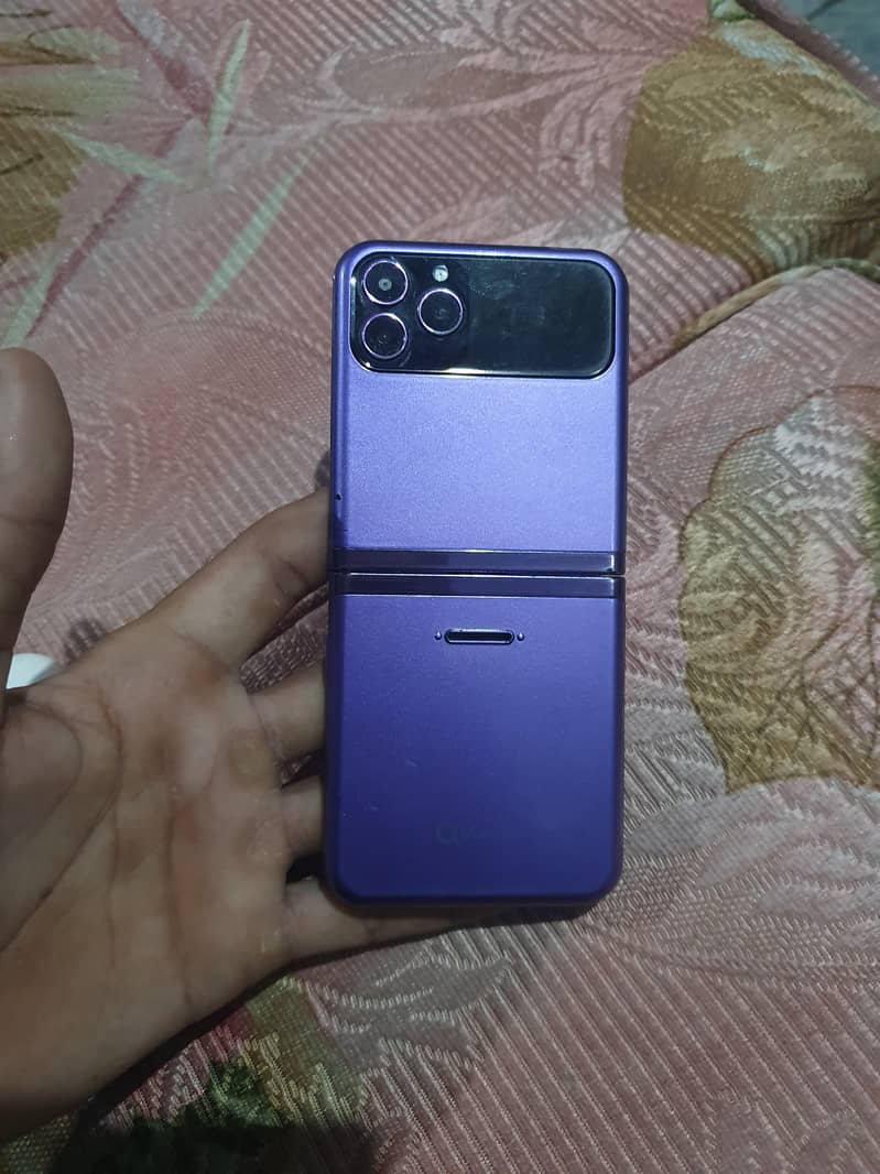 QMobile Qphantom 0
