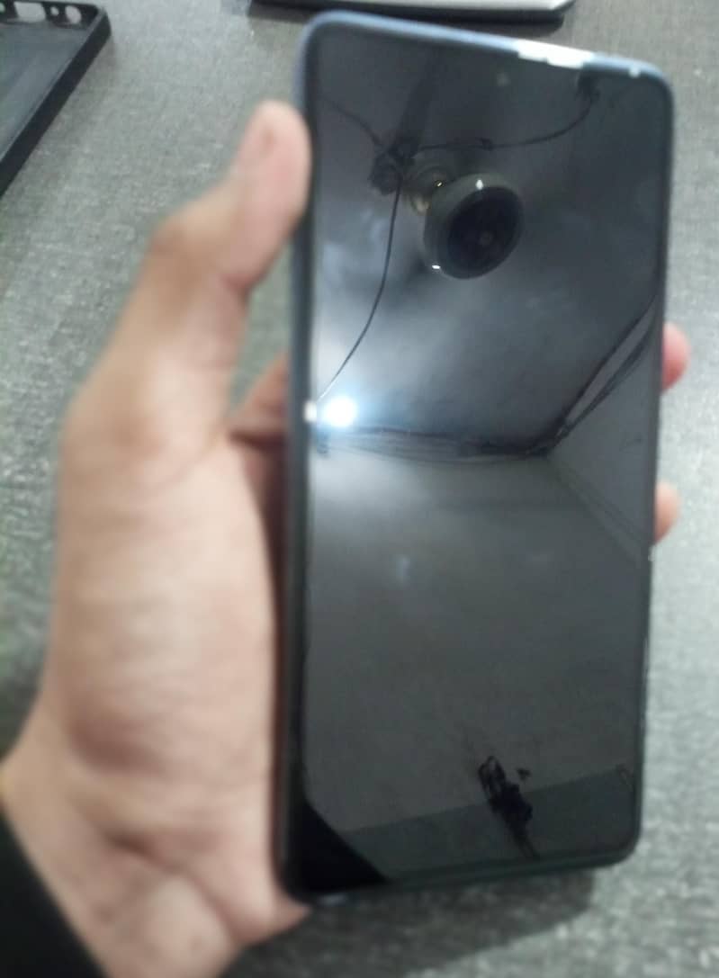 Tecno CAMON 20 1