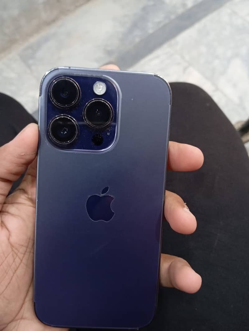 Apple iPhone 14 Pro 3