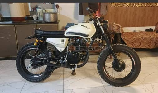 custom scrambler honda 125