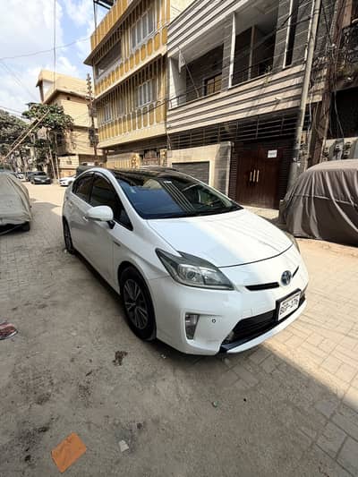 Toyota Prius S LED Edition 1.8 2013