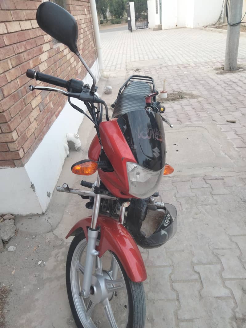 Suzuki 4