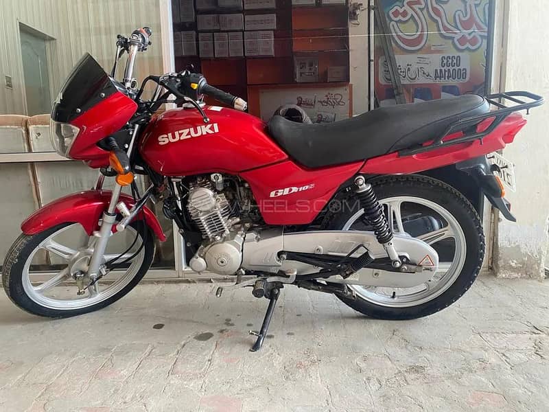 Suzuki 8