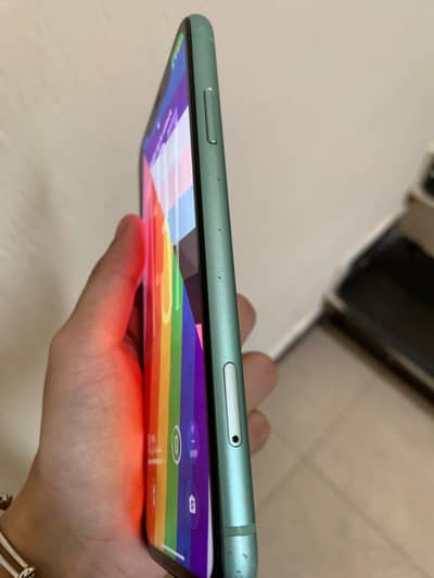 Apple iPhone 11