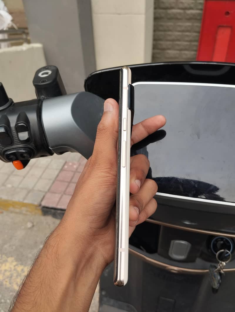 Google Pixel 6 Pro 1