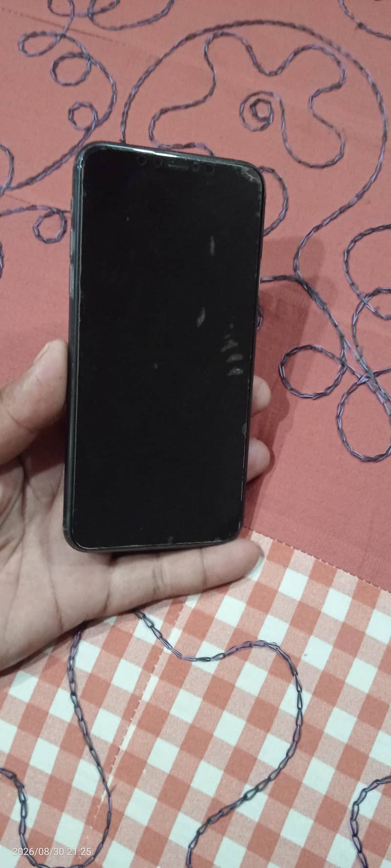 Apple iPhone 11 Pro Max 7