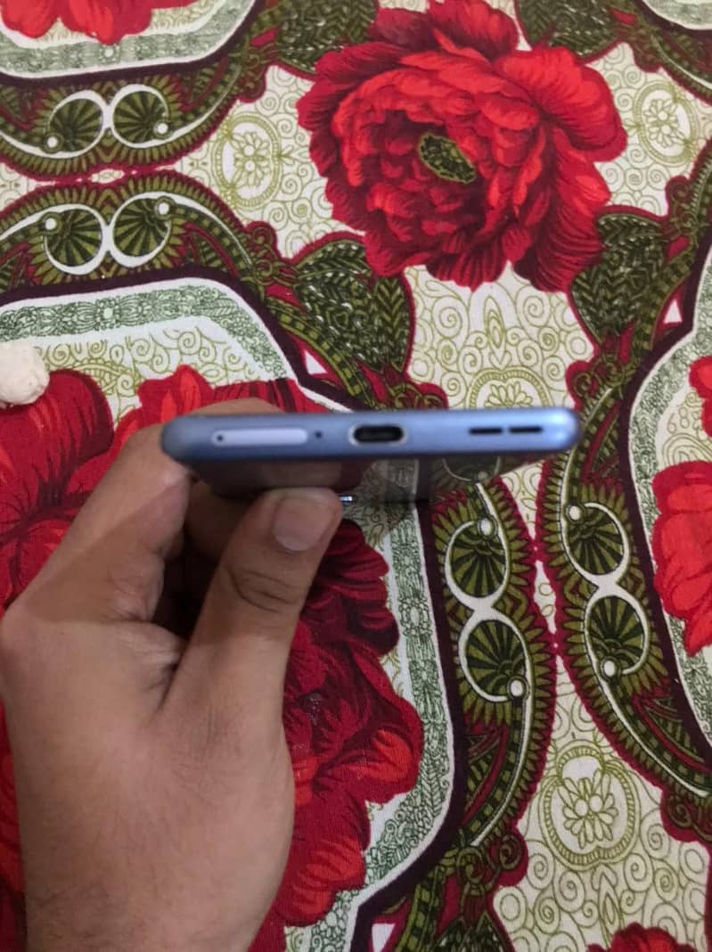 1plus8uw 2