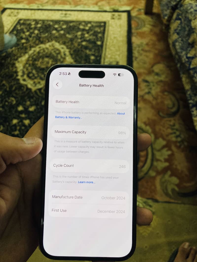 Apple iPhone 16 5