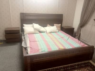 King size mattress (medicated) available on 60% discounted rate of 20k