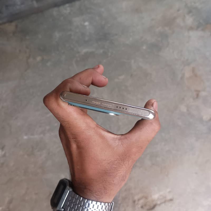 Infinix Zero 30 2