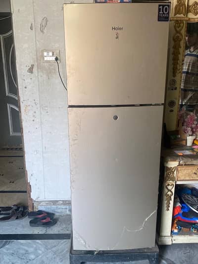 Haier fridge for sale 7 years warranty available 3years used only