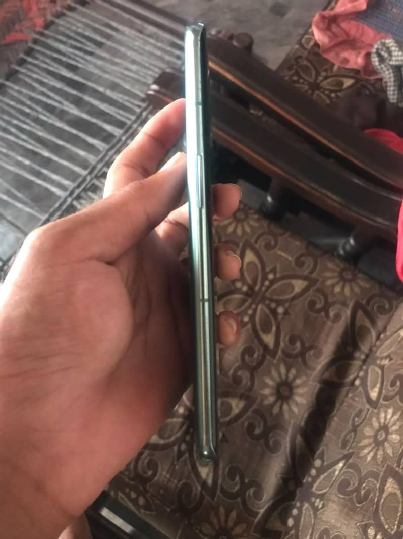 One Plus 10 Pro 3