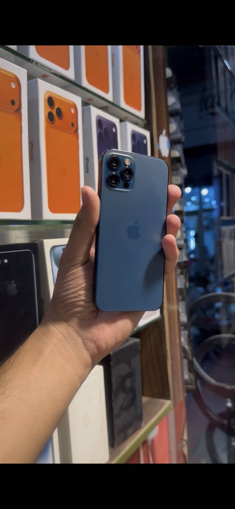 Apple iPhone 12 Pro 3