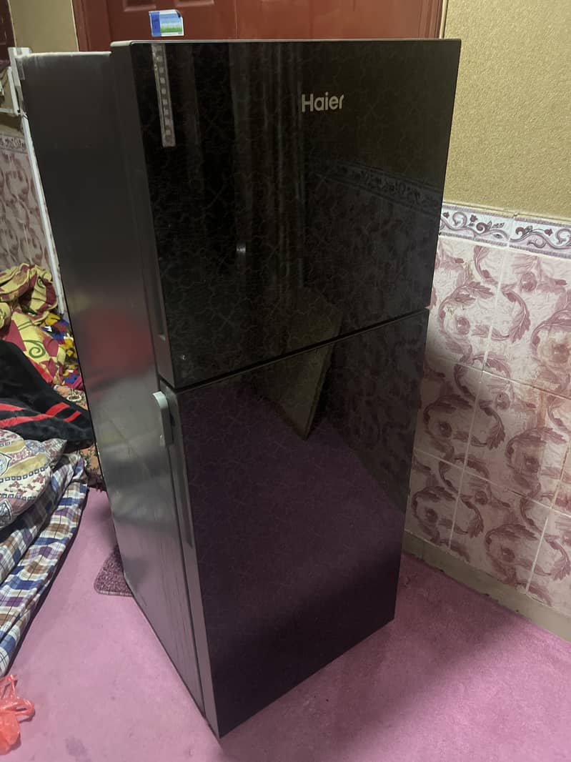 Refrigerator 0