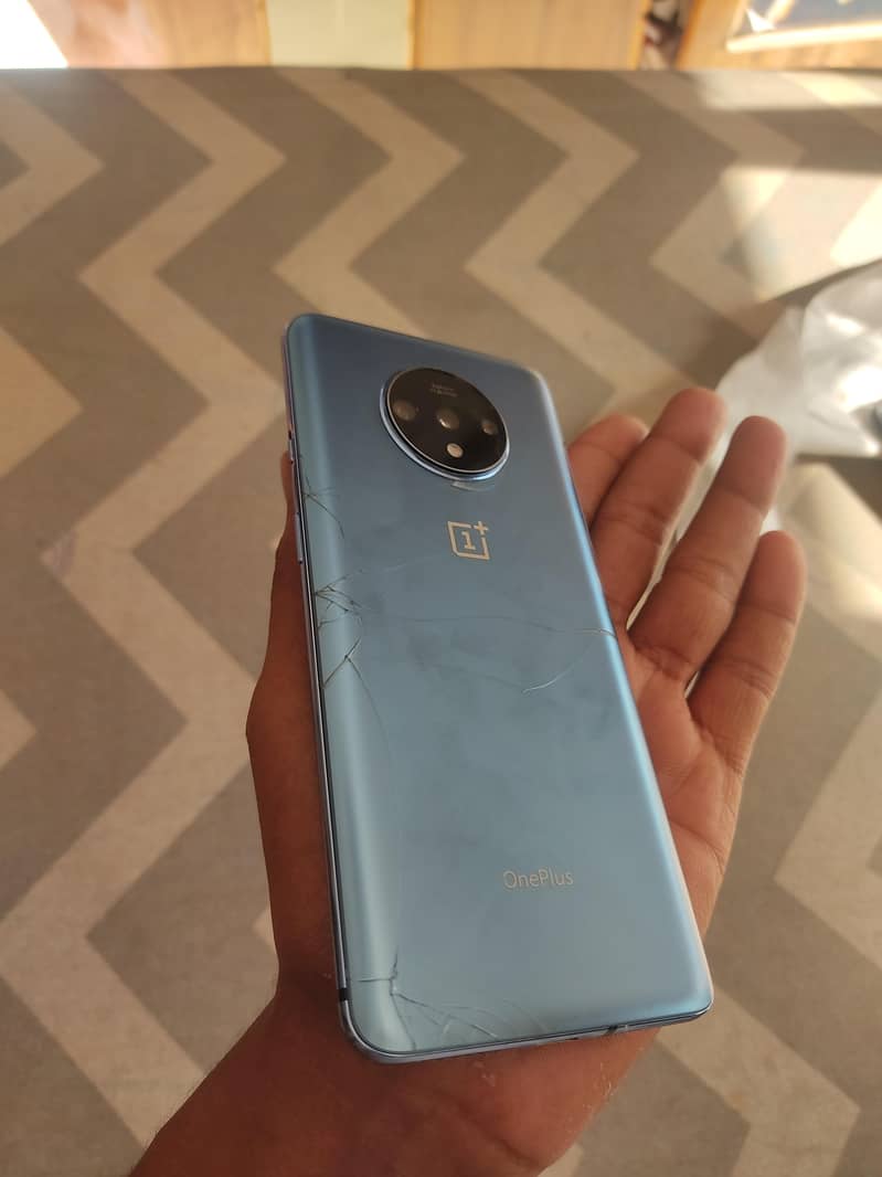One Plus 7T 3