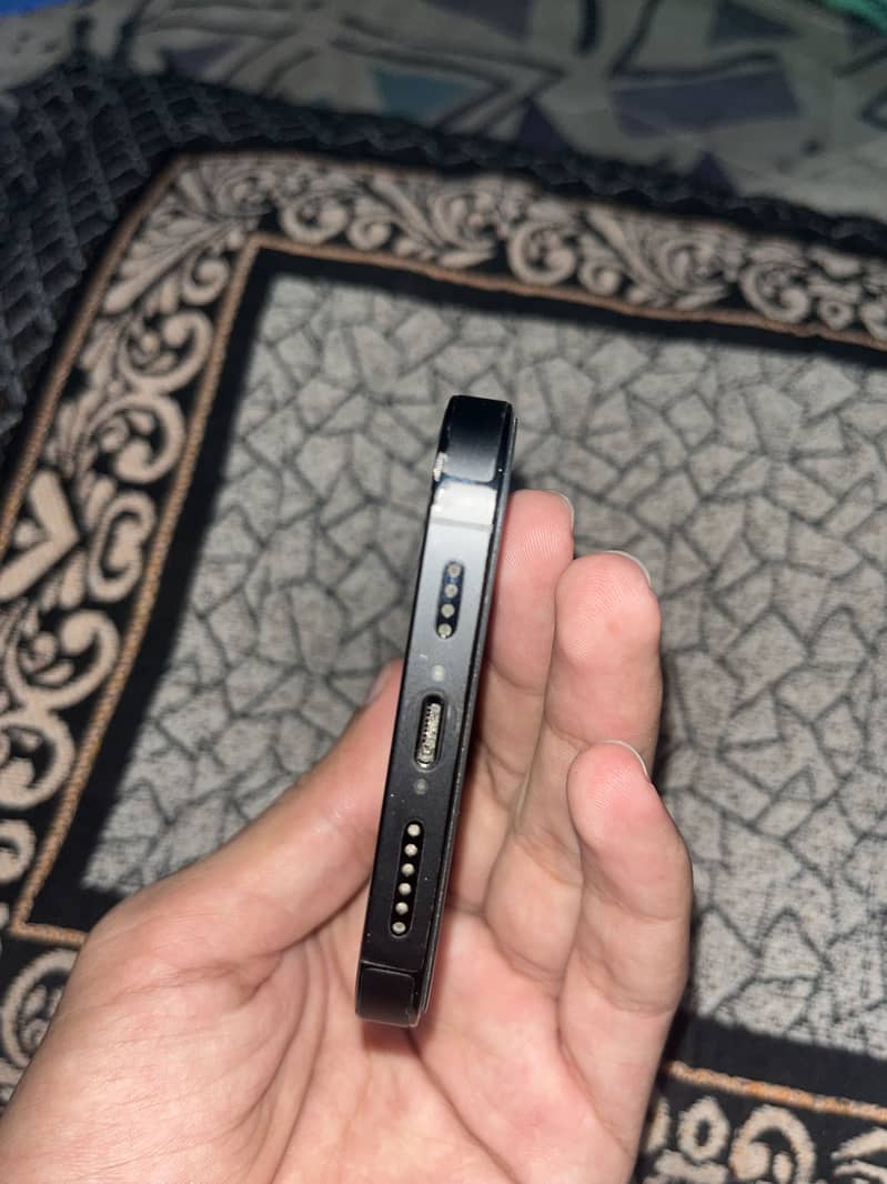 Apple iPhone 14 Pro Max 6