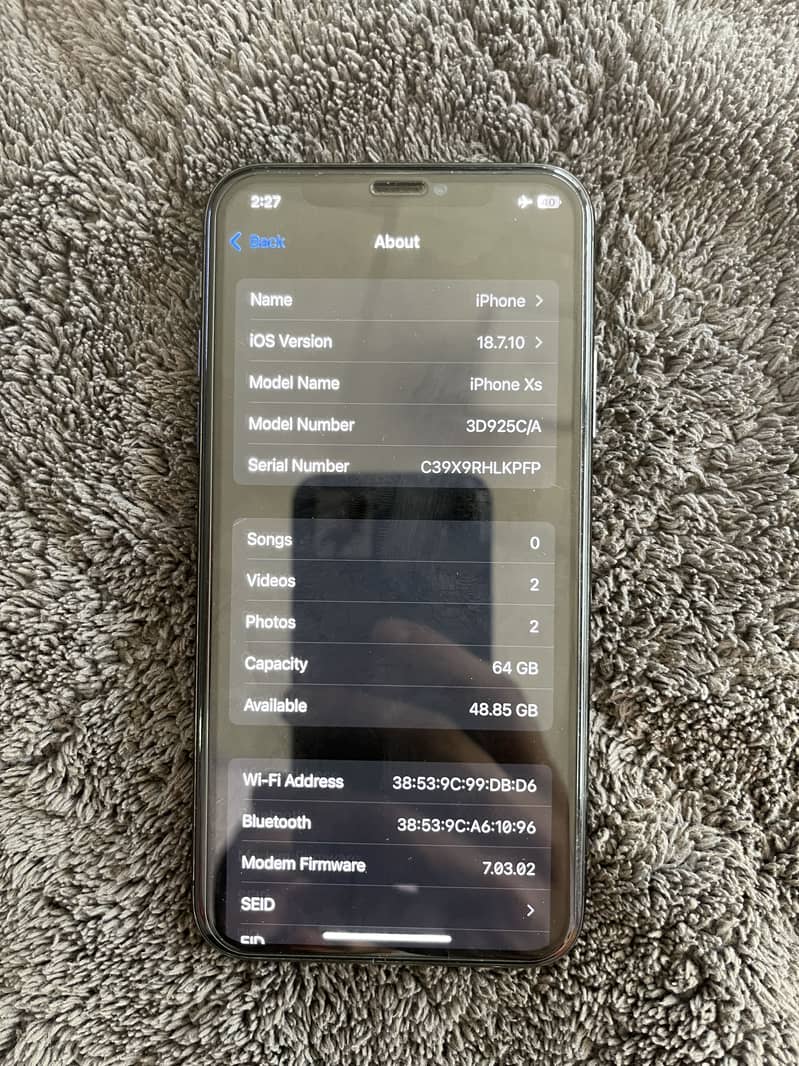 Apple iPhone XS 5