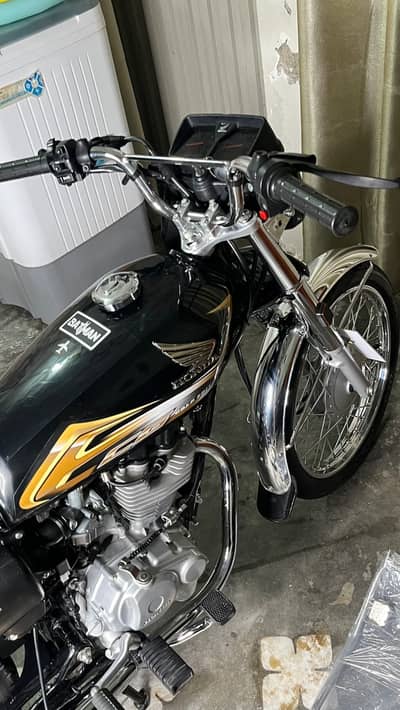 Honda 125 Gold Edition 25/26 model