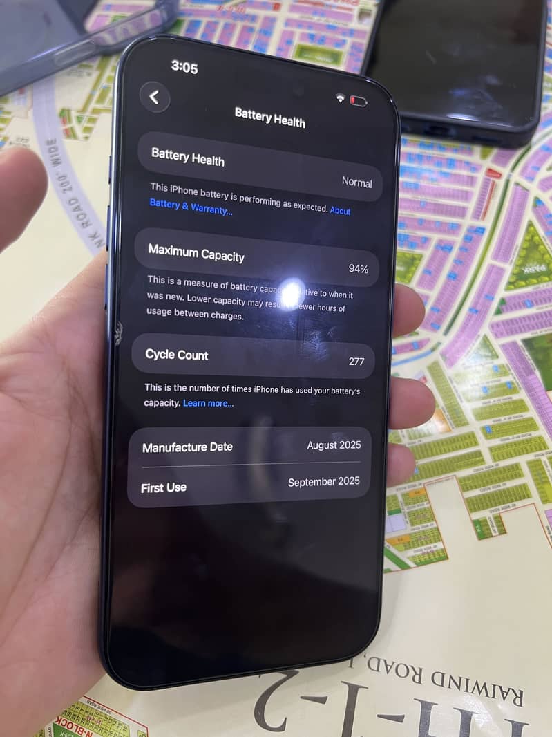 Apple iPhone 17 Pro Max 4