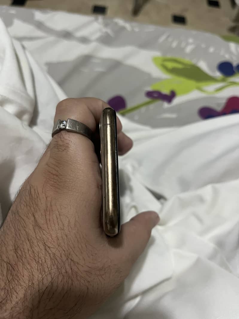 Apple iPhone 11 Pro sim working 2