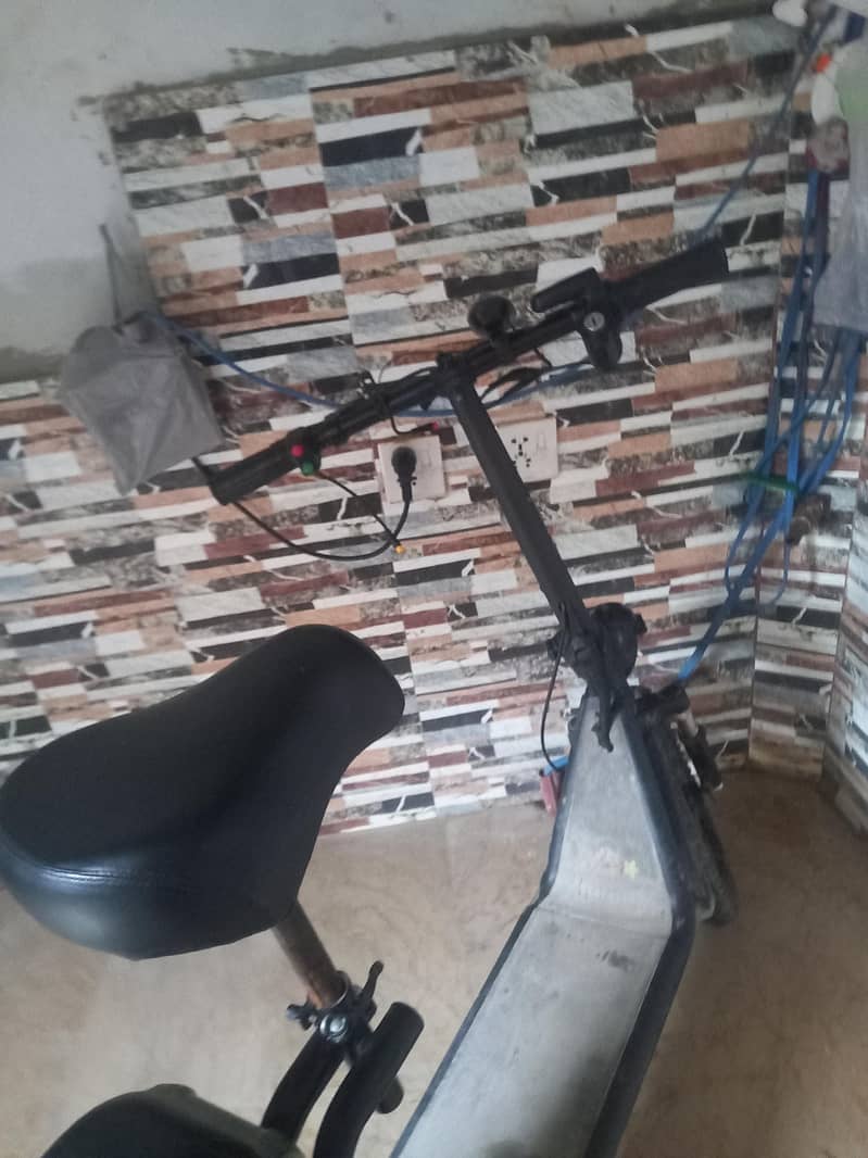 scoooty 4