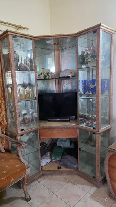 Corner glass showcase with TV unit | lasani chiniyoti wood