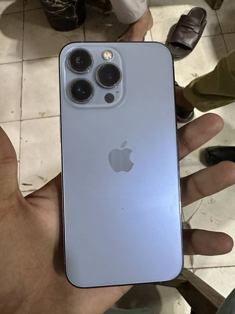 Apple iPhone 13pro 3