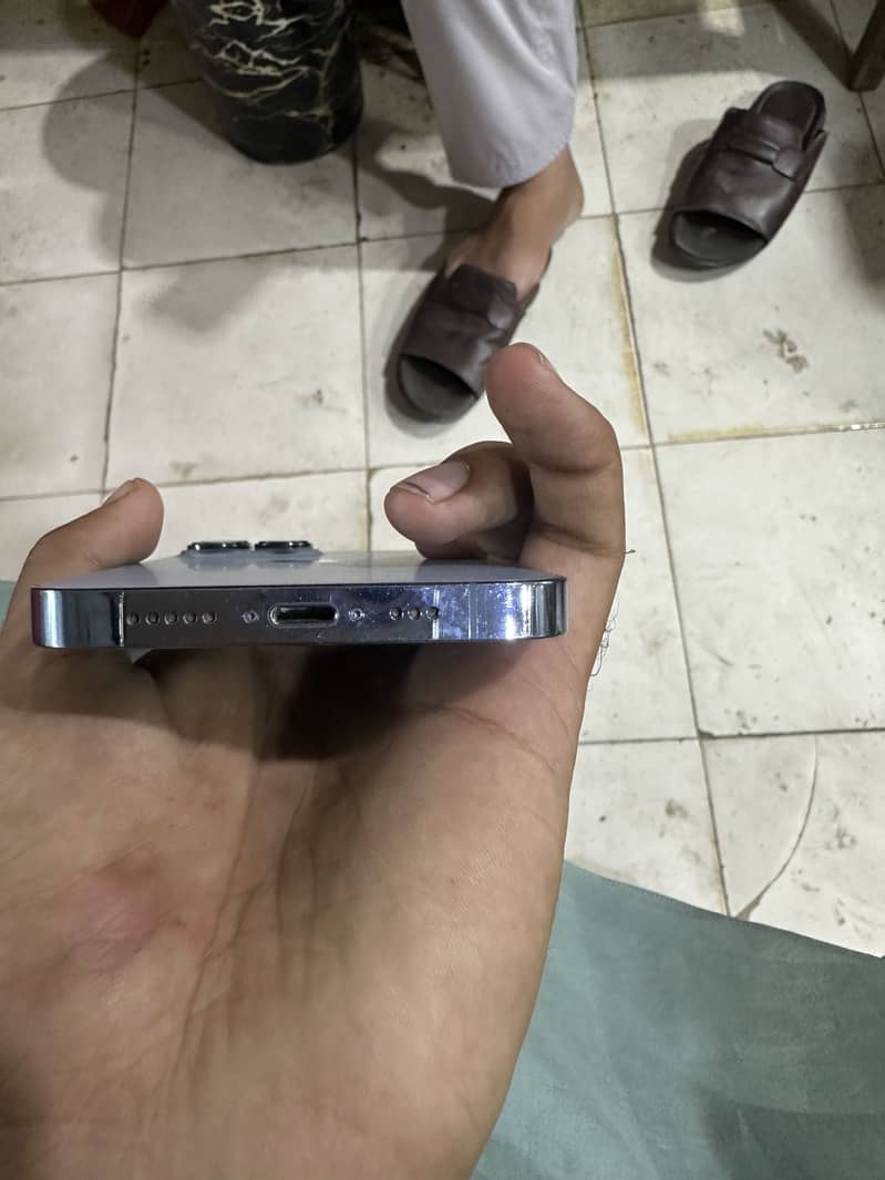 Apple iPhone 13pro 5