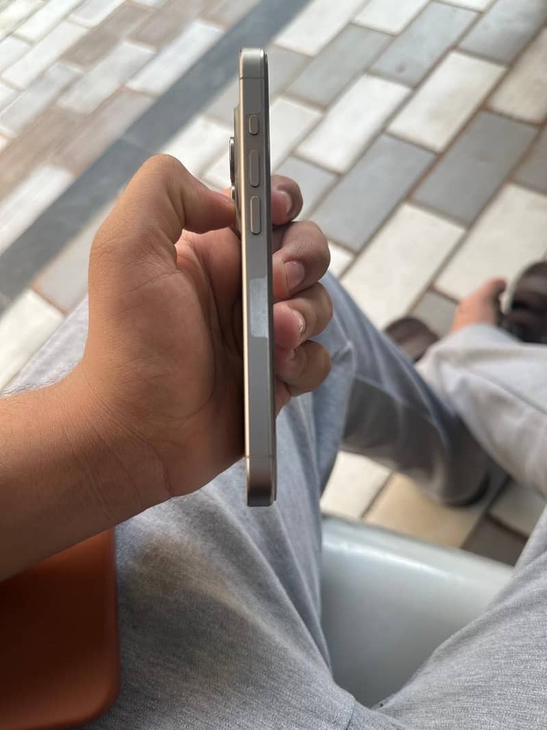 Apple iPhone 15 Pro 5