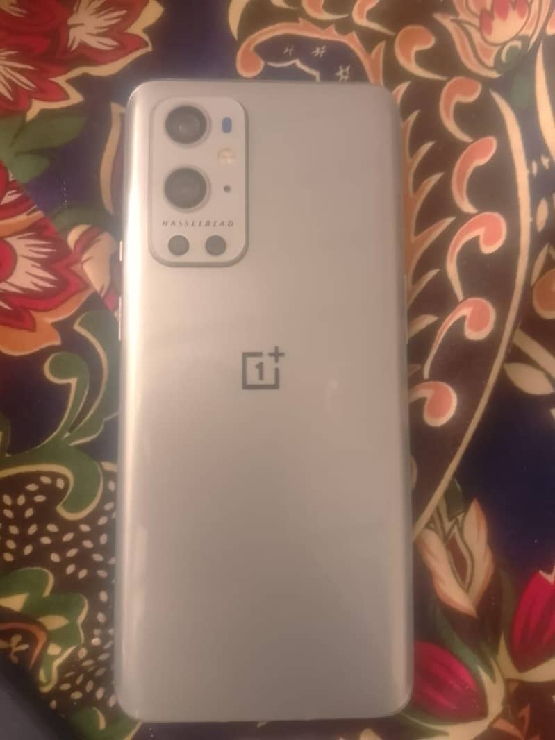 One Plus 9 Pro 0