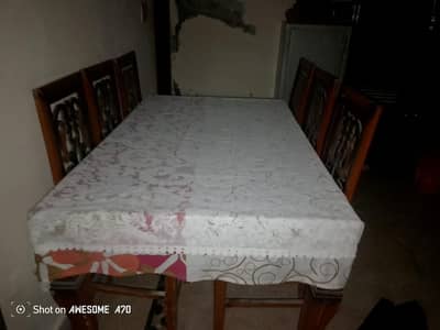 Crown Dining table set