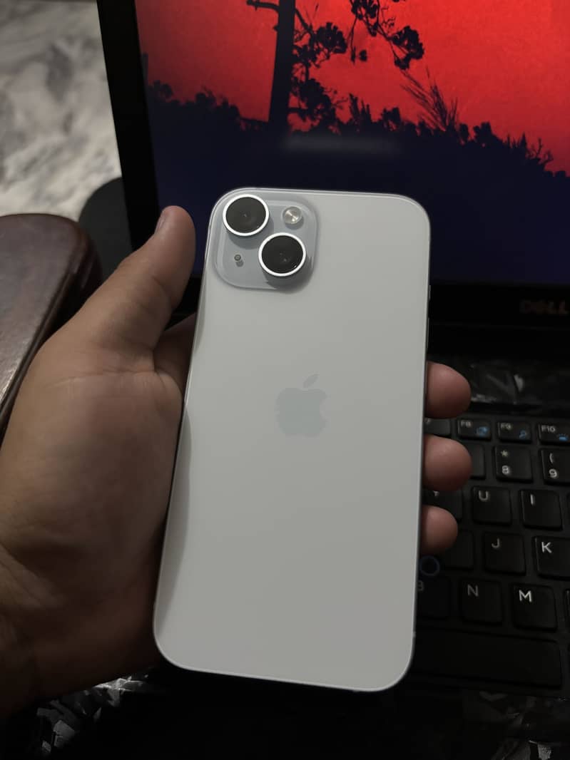 Apple iPhone 15 0