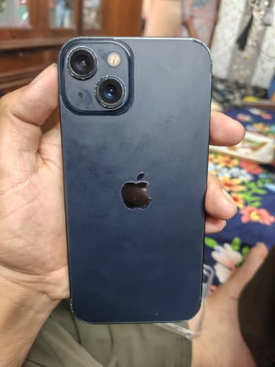 Apple iPhone 13