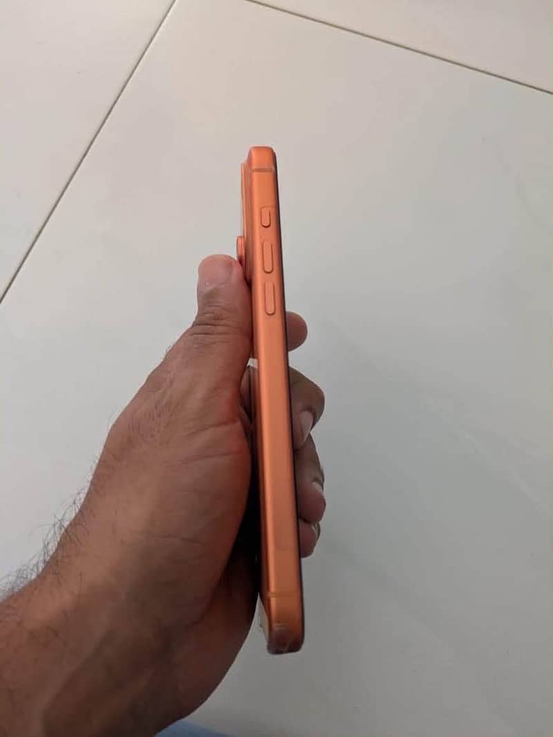 Apple iPhone 17 Pro Max 0