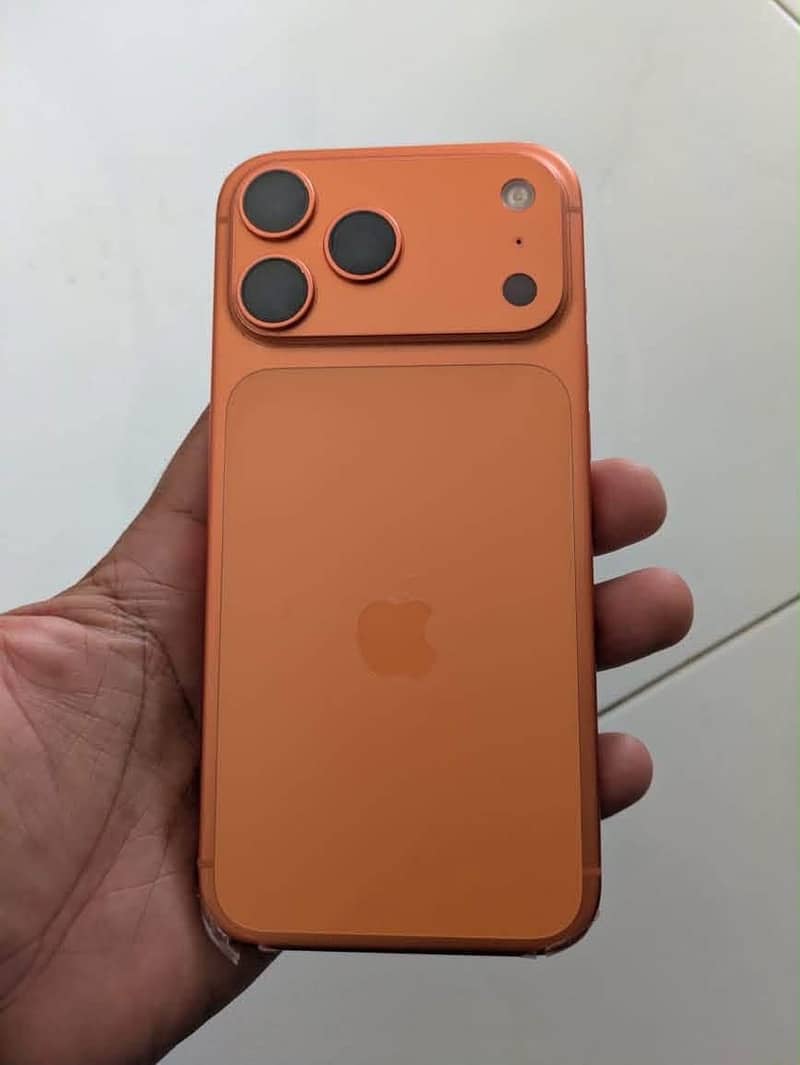 Apple iPhone 17 Pro Max 1