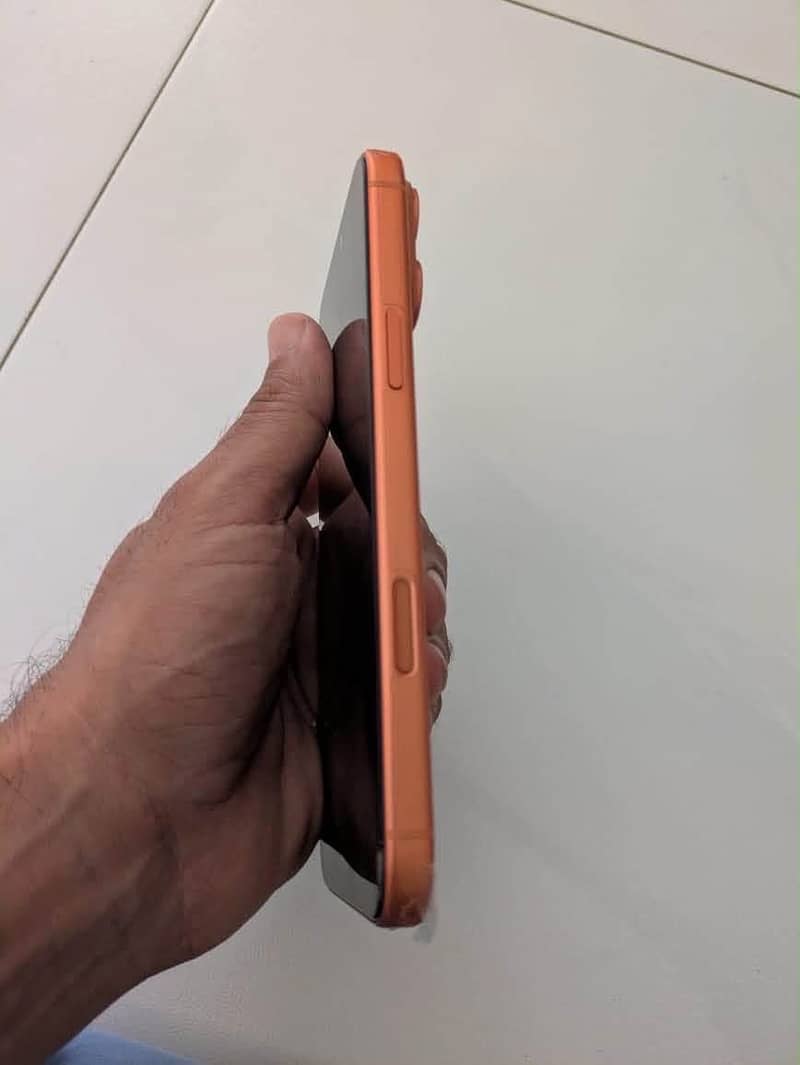 Apple iPhone 17 Pro Max 2