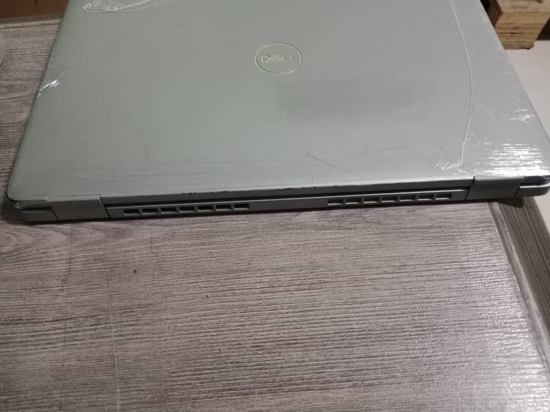 Laptop 0