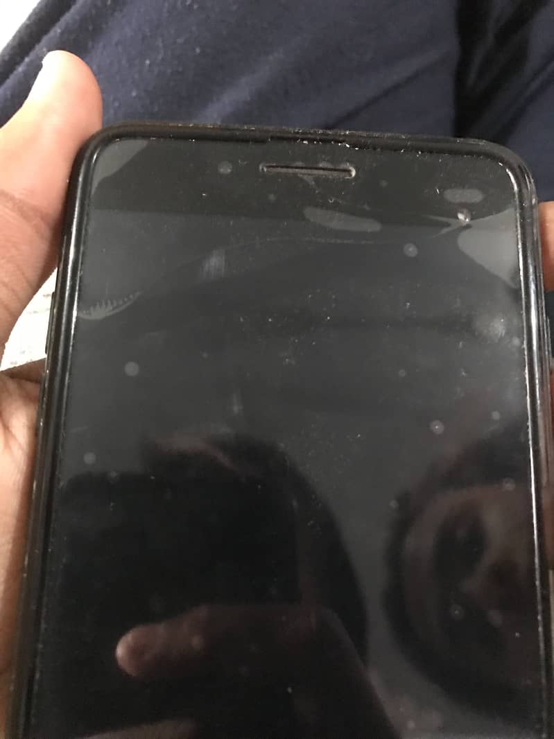 Apple iPhone 7 Plus 3