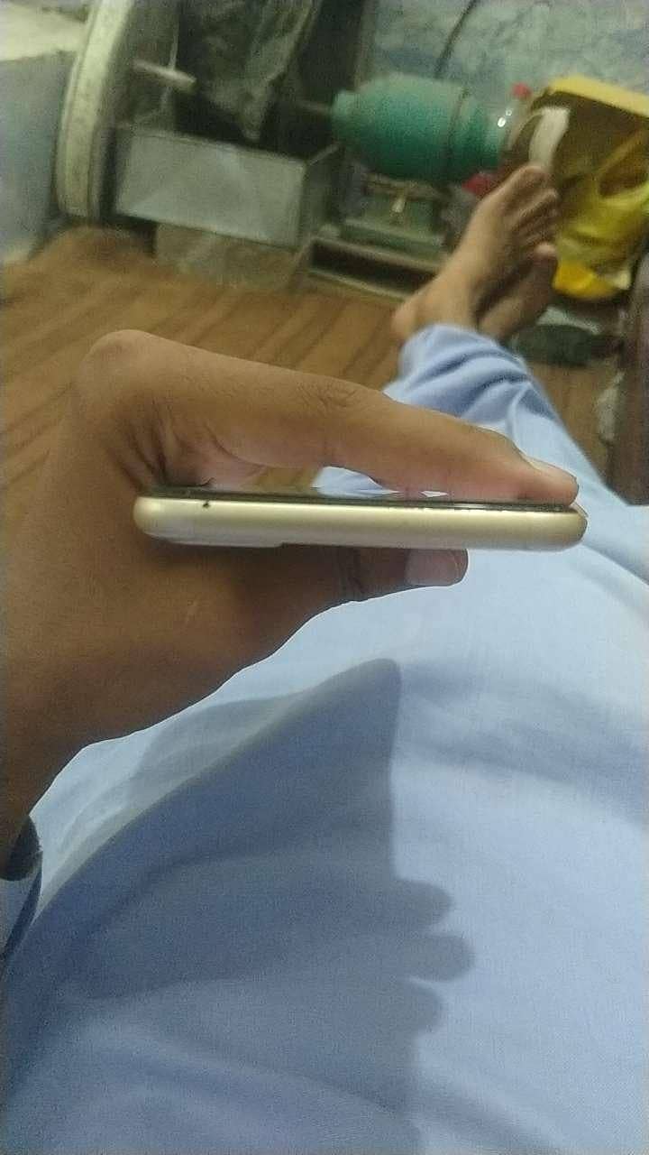 Apple iPhone 7 Plus 2