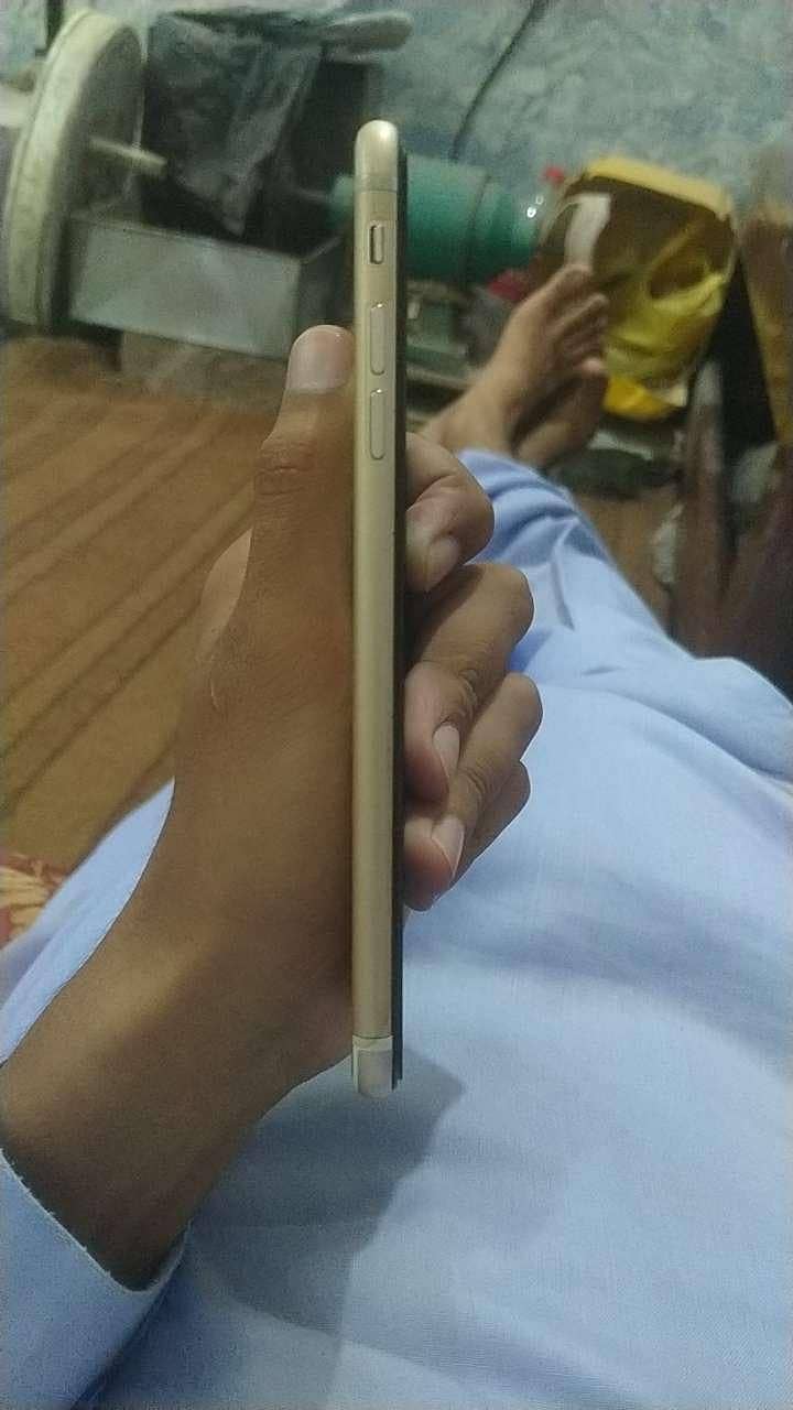 Apple iPhone 7 Plus 3