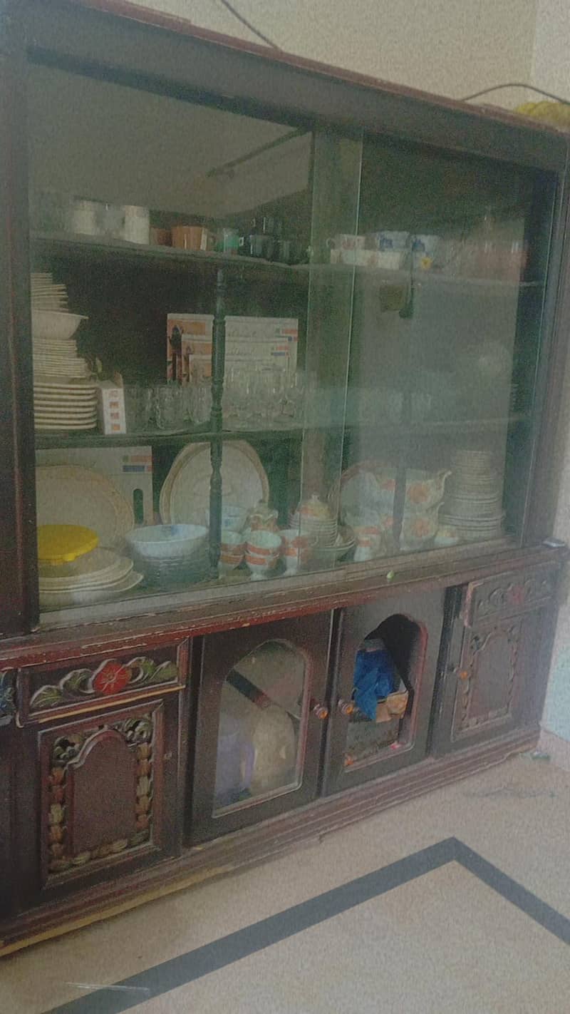 showcase used 2