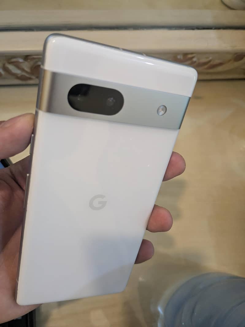 Google Pixel 7a 1