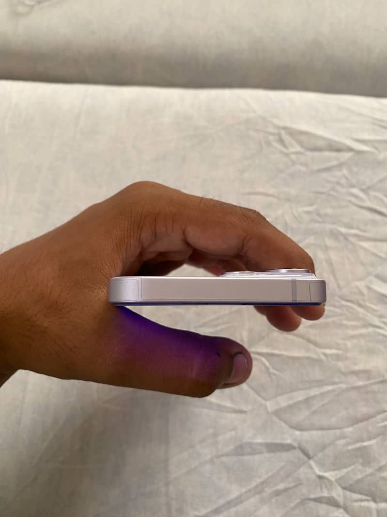 Apple iPhone 14 5