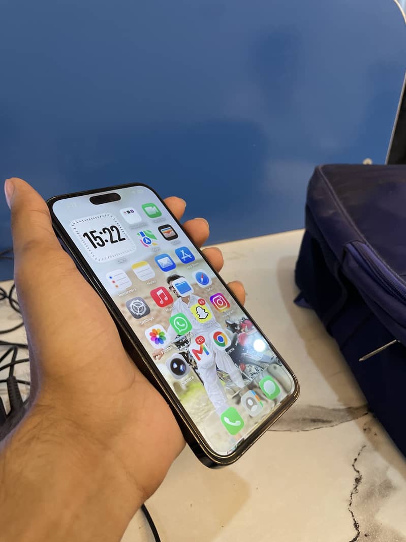 Apple iPhone 14 Pro Max 1