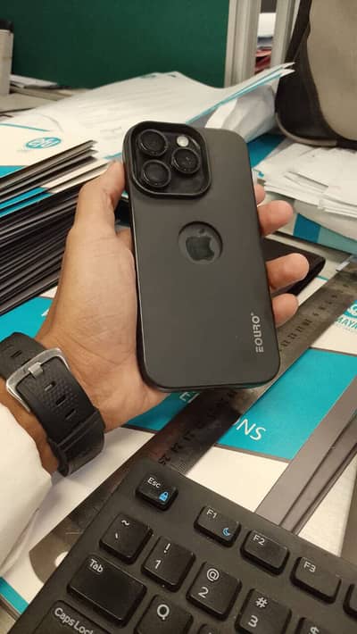 Apple iPhone 16 Pro